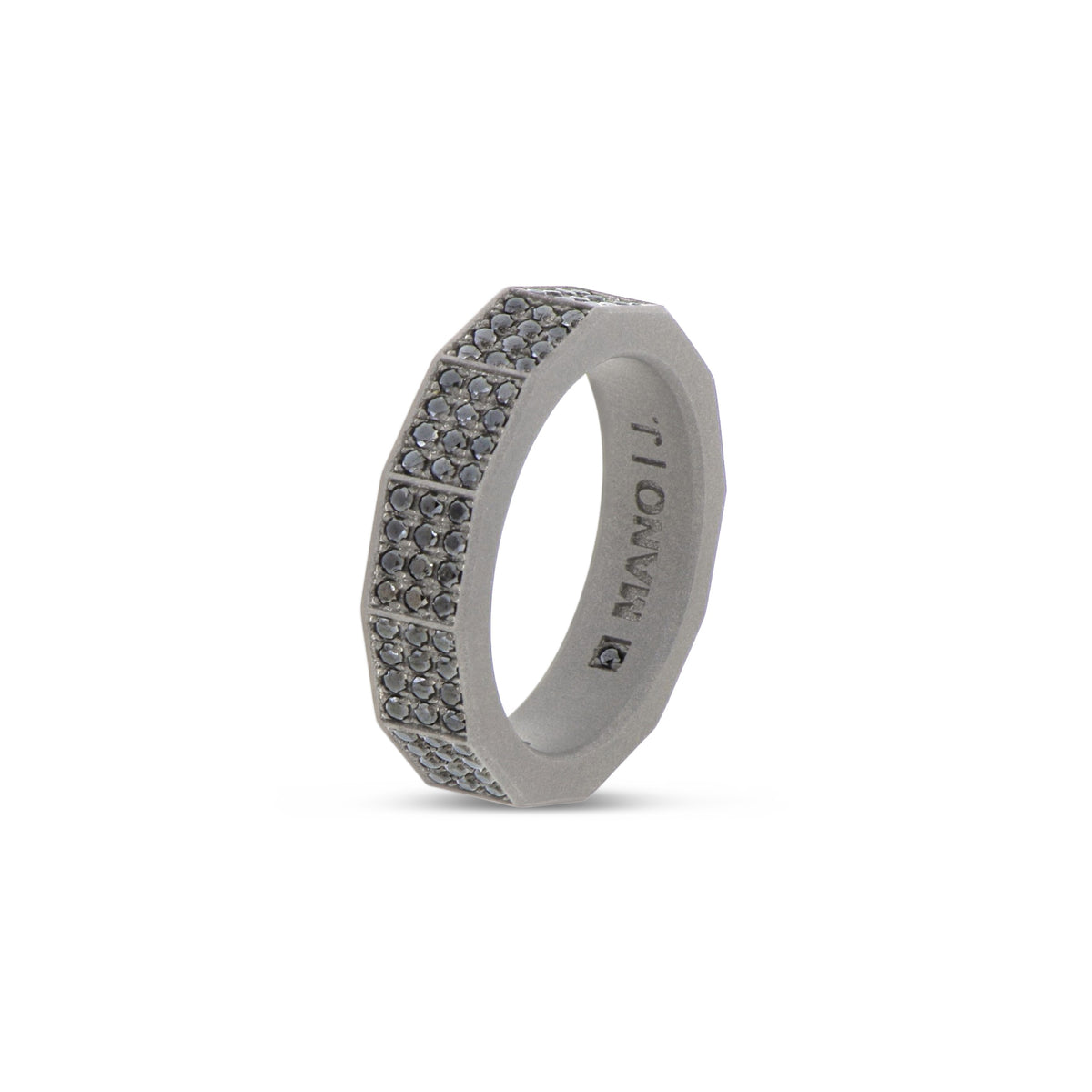ANELLO DA UOMO TWELVE IN TITANIO TUTTO INCASSATO CON DIAMANTI BLACK DA UN PUNTO