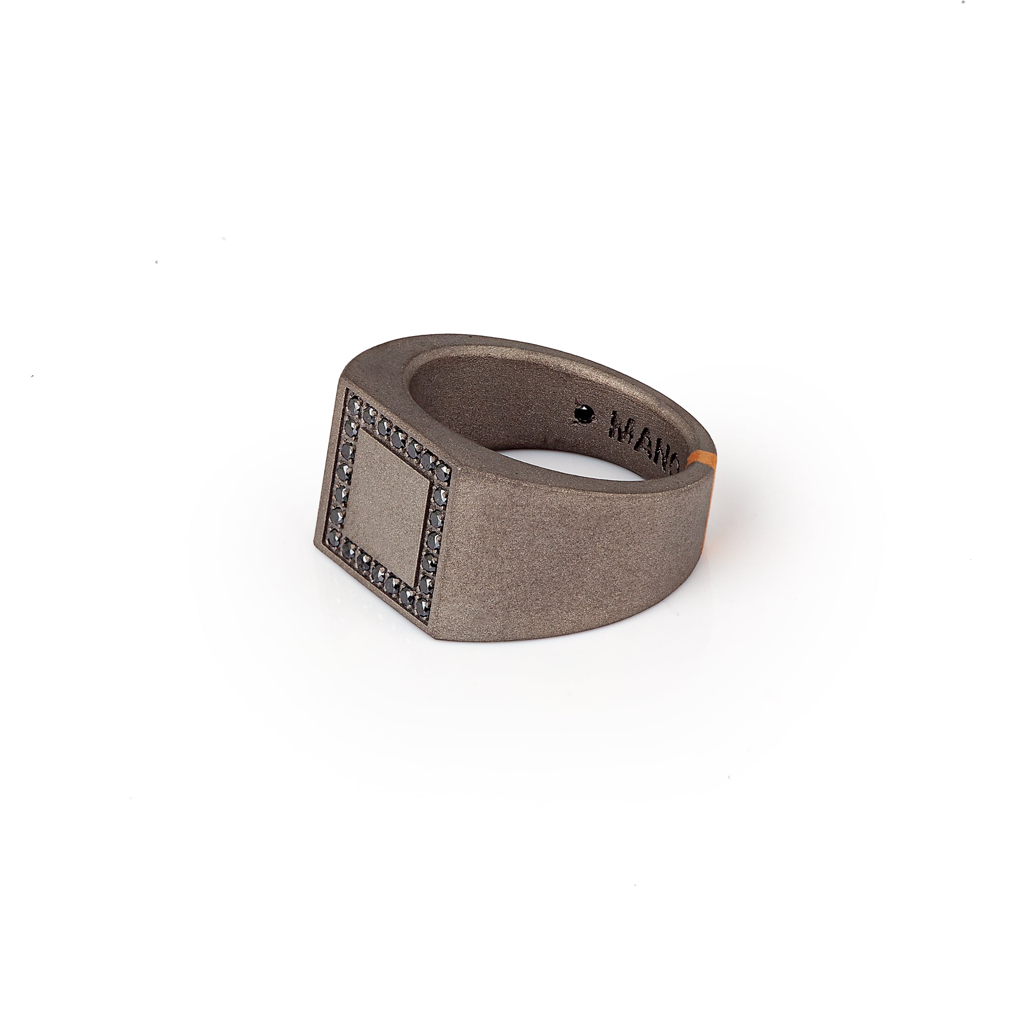 Ring UOMO IN Titanium, Rose gold and Diamonds BLACK.