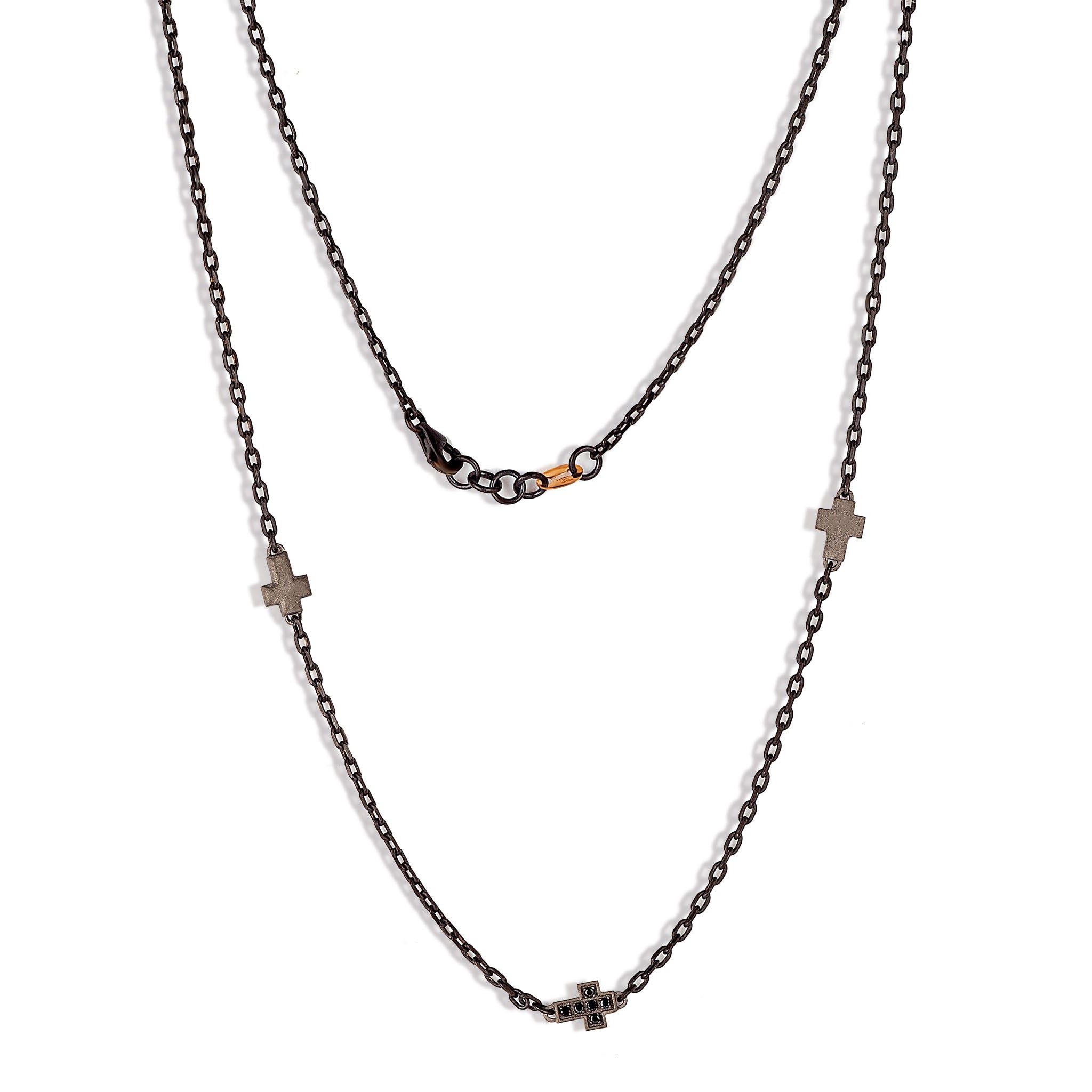 COLLANA UOMO IN TITANIO COMPOSTA DA 3 CROCI E DIAMANTI BLACK, ORO ROSSO 9 KT E CATENA.