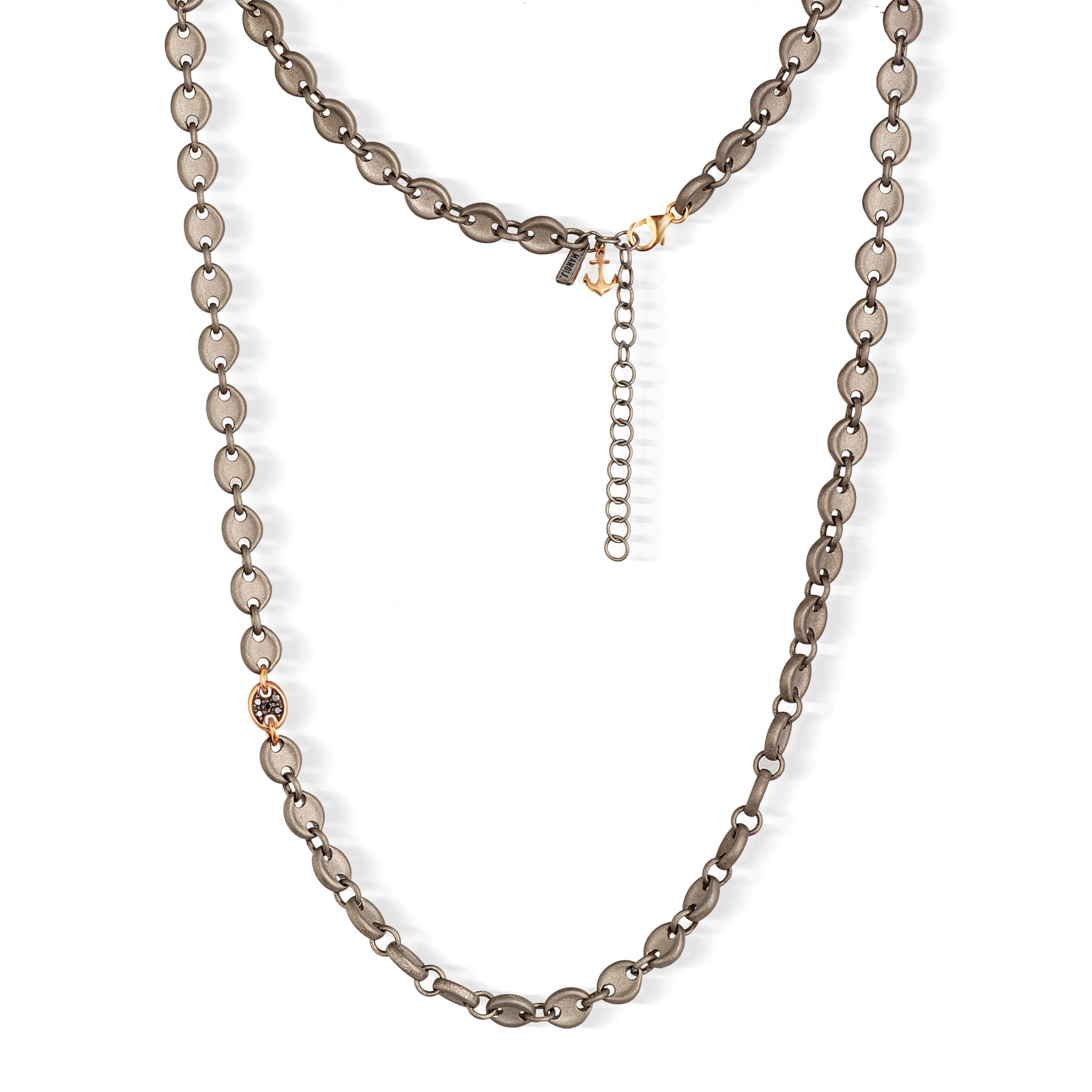COLLANA UOMO CON MAGLIE MARINE IN TITANIO, UNA MAGLIA ED ANCORA IN ORO ROSSO 9KT CON DIAMANTI BLACK