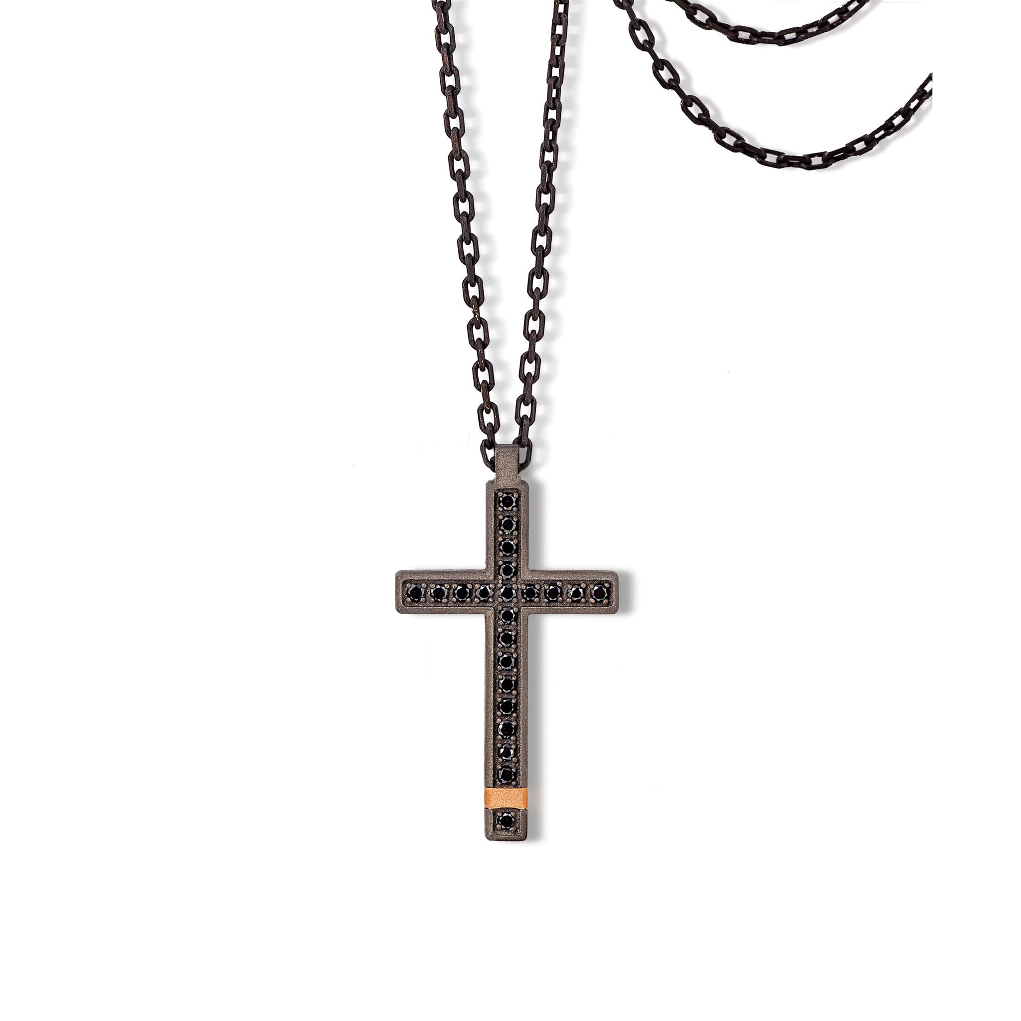 COLLANA CON CROCE IN TITANIO,ORO ROSSO, 22 DIAMANTI BLACK E CATENA.