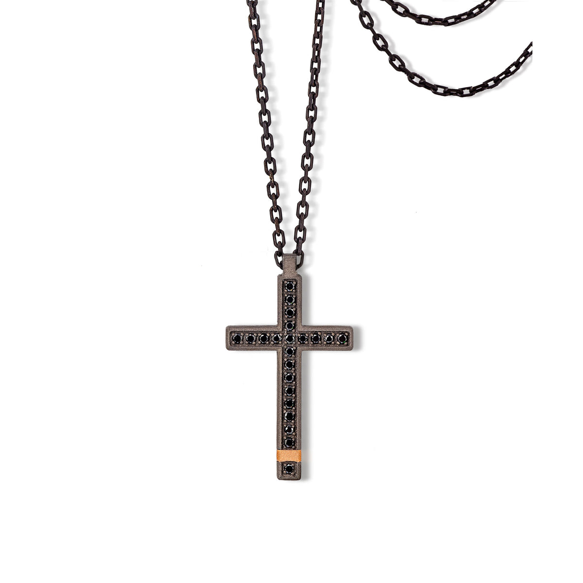 COLLANA CON CROCE IN TITANIO,ORO ROSSO, 22 DIAMANTI BLACK E CATENA.
