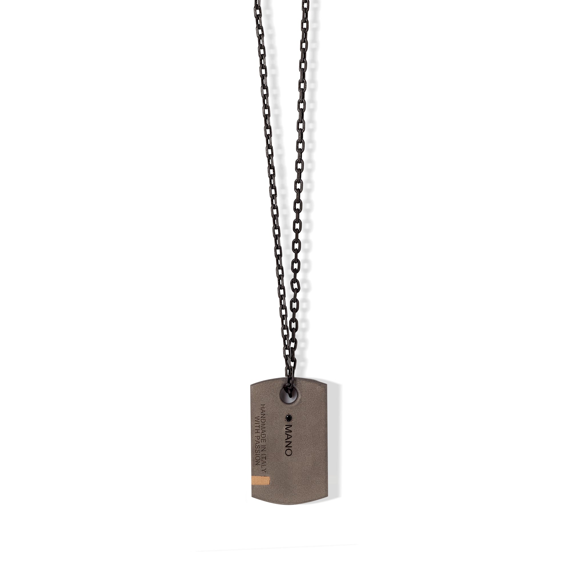 COLLIER AVEC PLAQUE EN TITANE, OR ROUGE 18KT ET DIAMANTS NOIRS