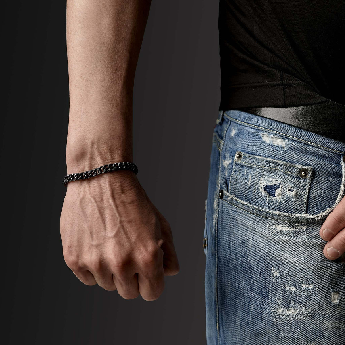 BRACCIALE GROUMETTE IN TITANIO NERO, DIAMANTI BLACK E ORO ROSSO 18KT