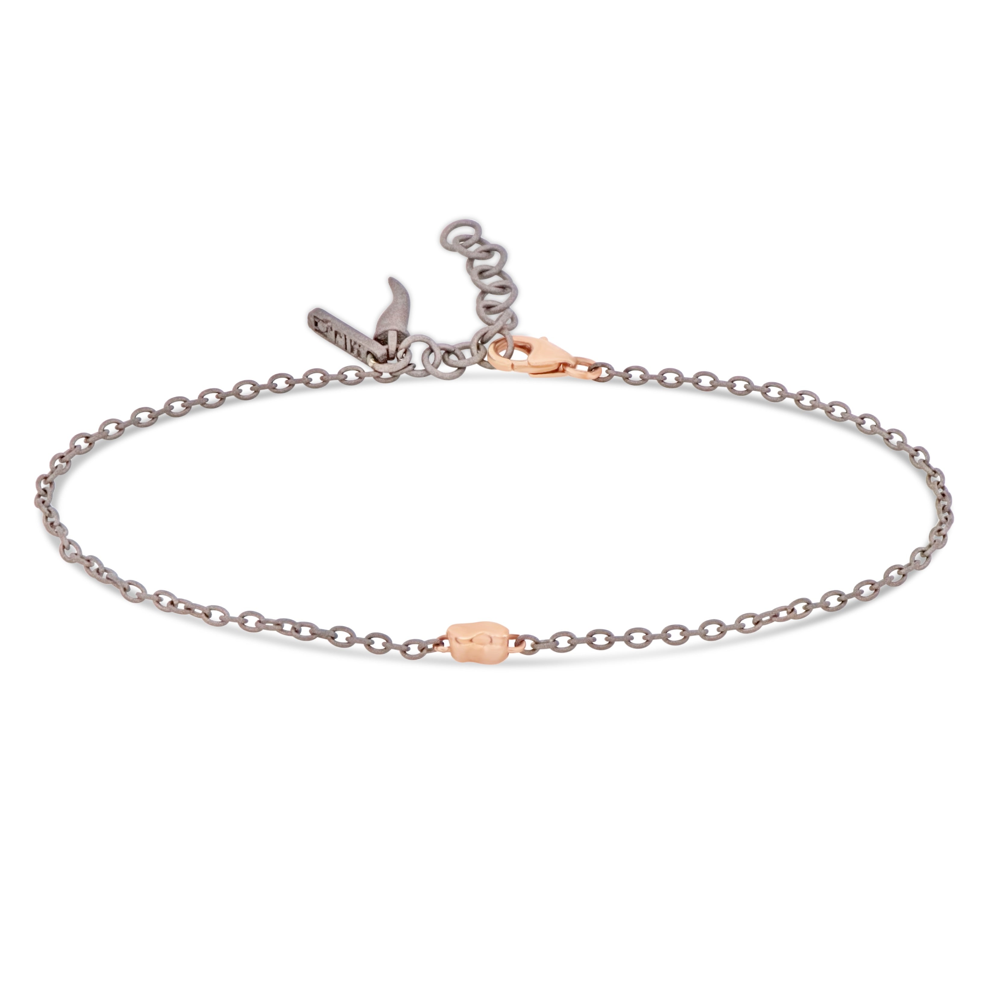 BRACCIALE UOMO IN TITANIO CON SASSO E MOSCHETTONE IN ORO ROSSO 9 KT