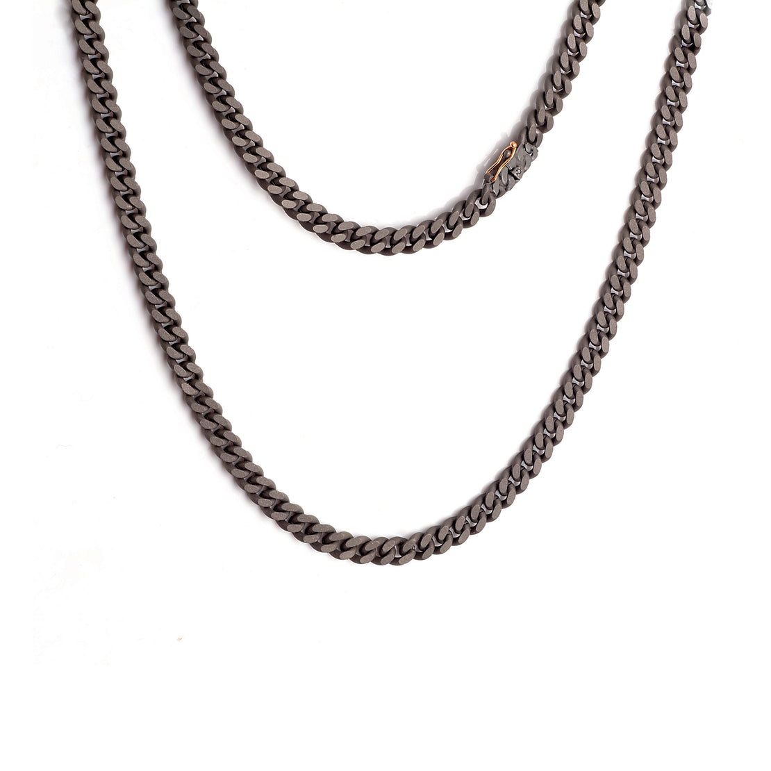 COLLIER DE HOMME AVEC MAILLON GROUMETTE EN TITANE