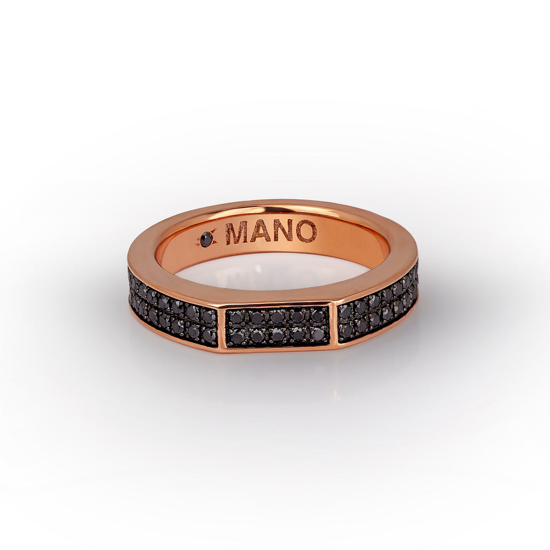 BAGUE HOMME ENTIÈREMENT SERTI EN OR ROUGE 9 KT ET 90 DIAMANTS NOIRS