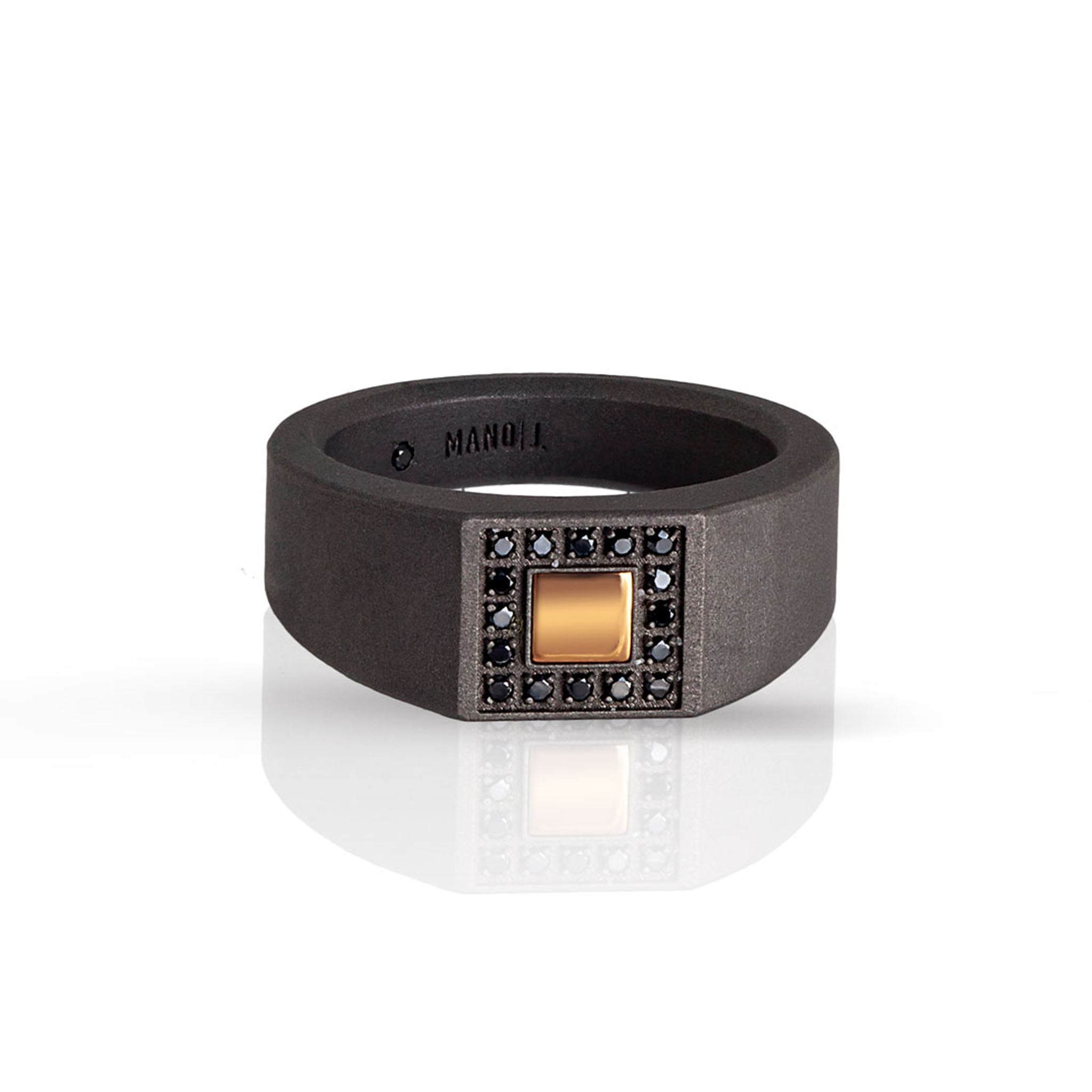ANELLO UOMO IN TITANIO, ORO ROSSO E 16 DIAMANTI BLACK.
