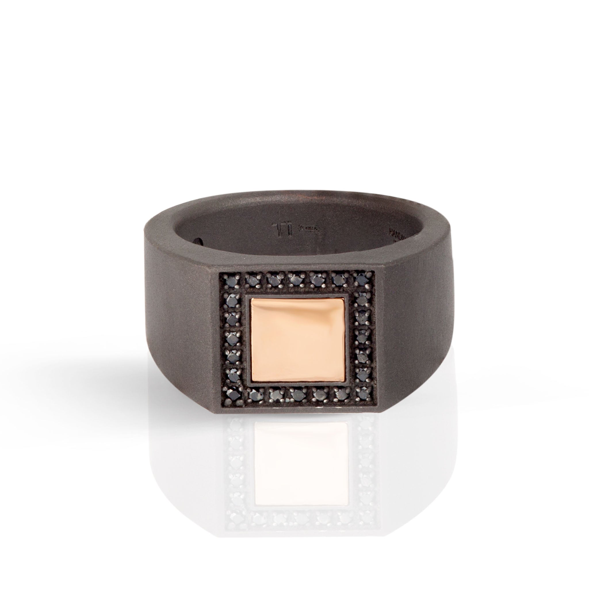 Ring UOMO IN Titanium, Rose gold and Diamonds BLACK.