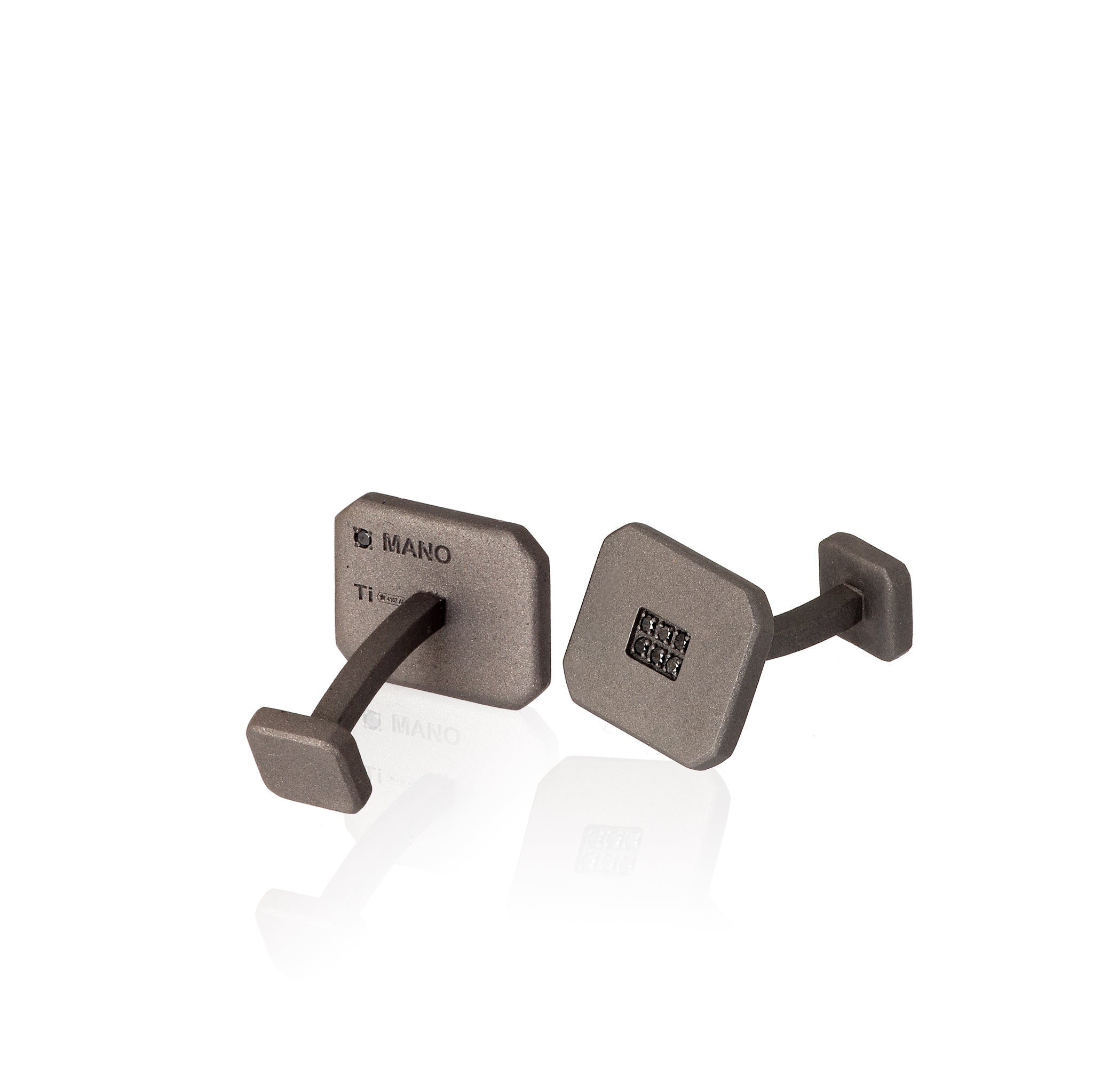 Cufflinks IN Titanium and 12 Diamonds BLACK by 1 PUNTO