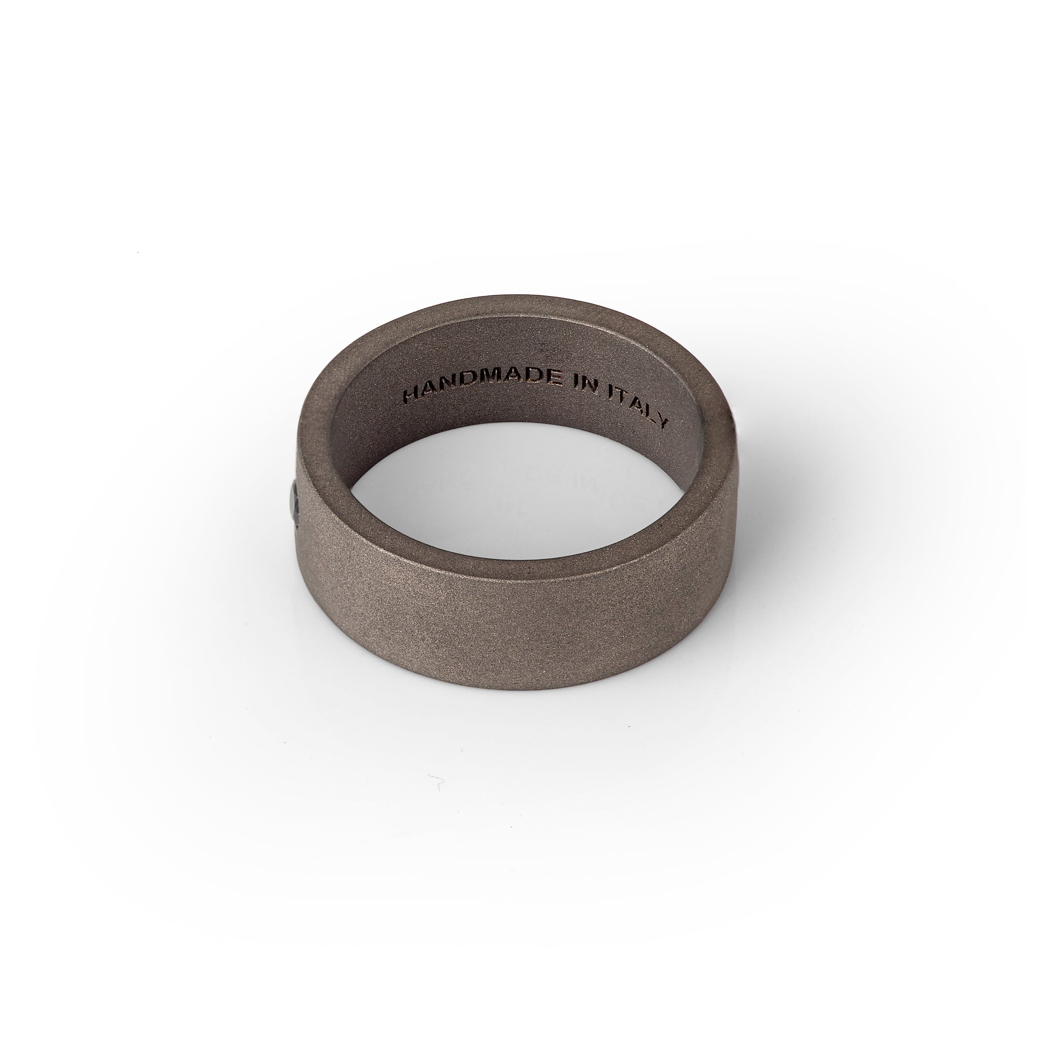 Solitaire Ring A FASCIA PIATTA IN Titanium with Diamond BLACK by 10 PUNTI.