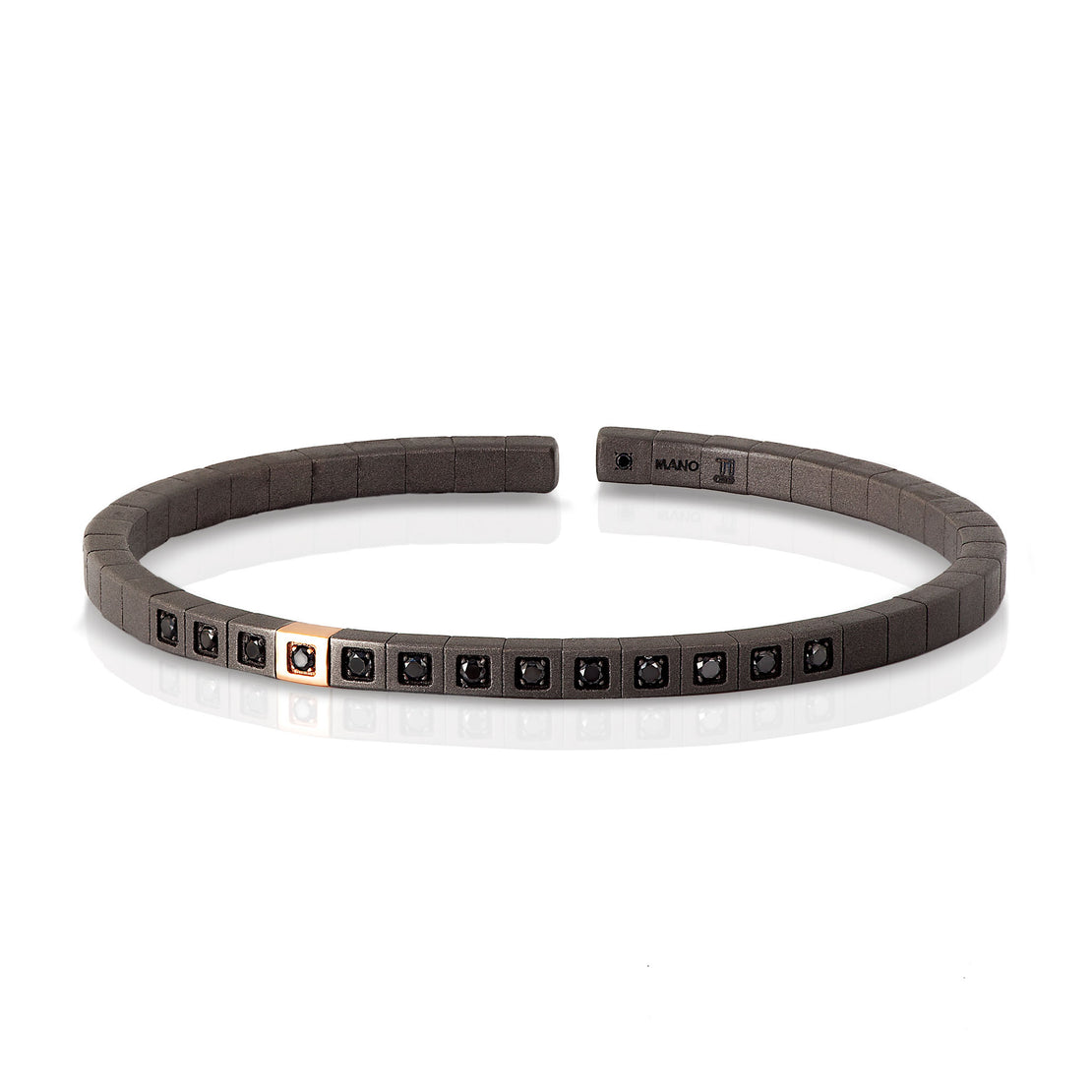 BRACELET HOMME EN TITANE, OR ROUGE 9 KT, DIAMANTS NOIRS.