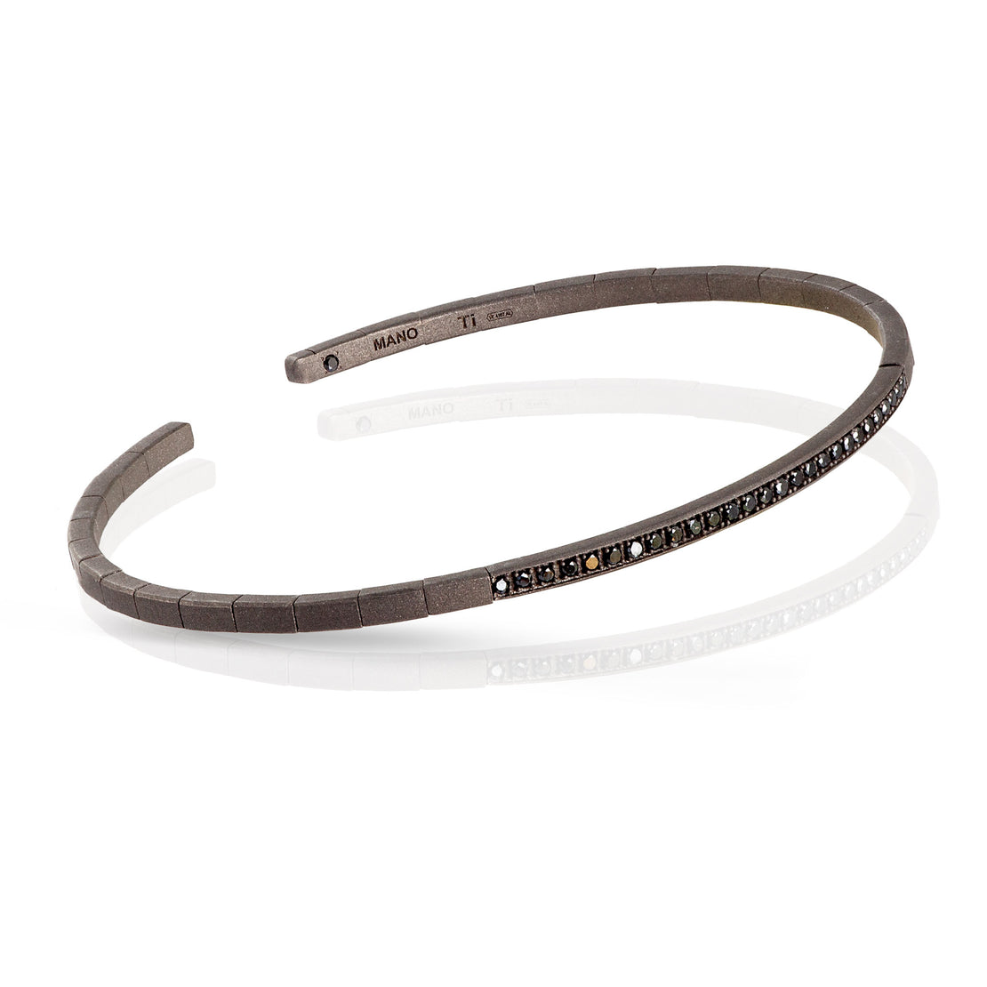 BRACELET À RESSORT EN TITANE ET 27 DIAMANTS NOIRS DE 1 POINT