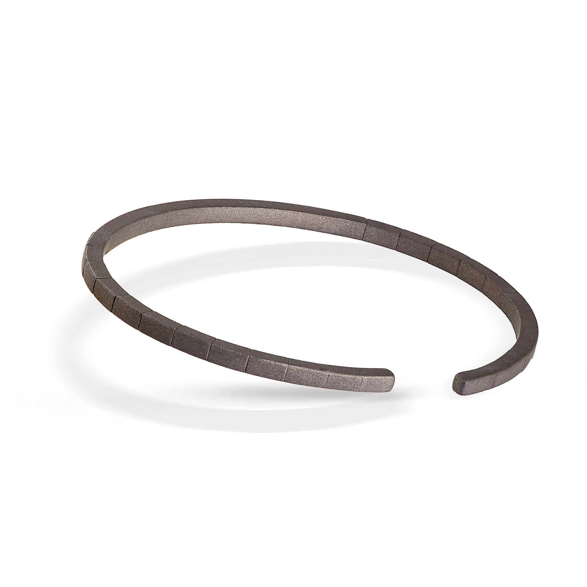 BRACELET À RESSORT EN TITANE ET 27 DIAMANTS BRUNS DE 1 POINT
