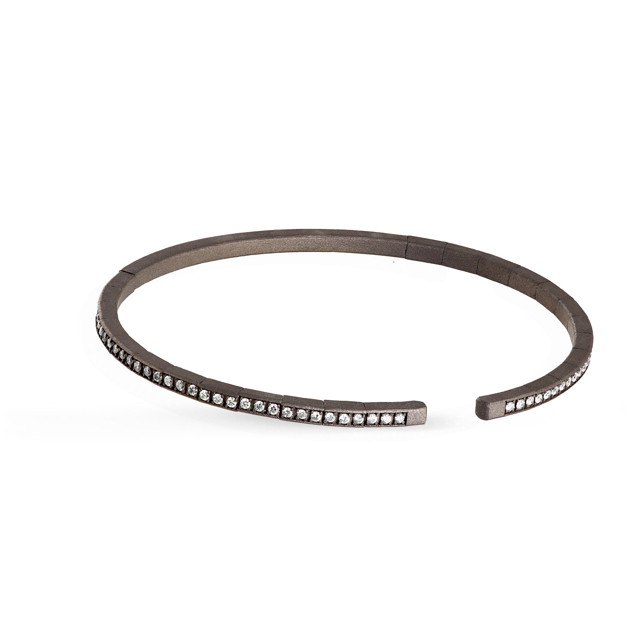 BRACELET HOMME À RESSORT EN TITANE ENTIÈREMENT SERTI DE 99 DIAMANTS BLANCS