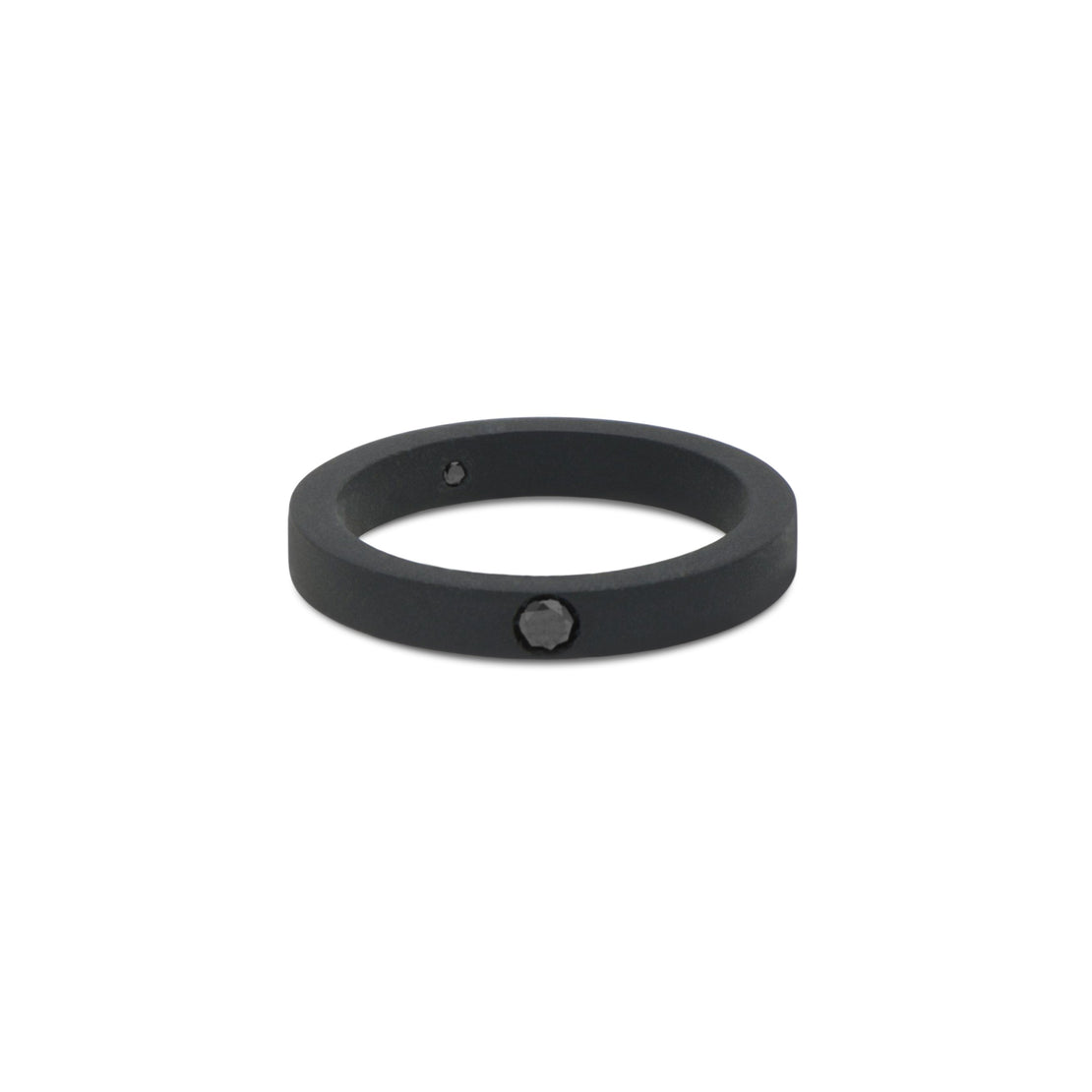 SOLITAIRE HOMME EN TITANE NOIR AVEC DIAMANT NOIR DE 10 POINTS