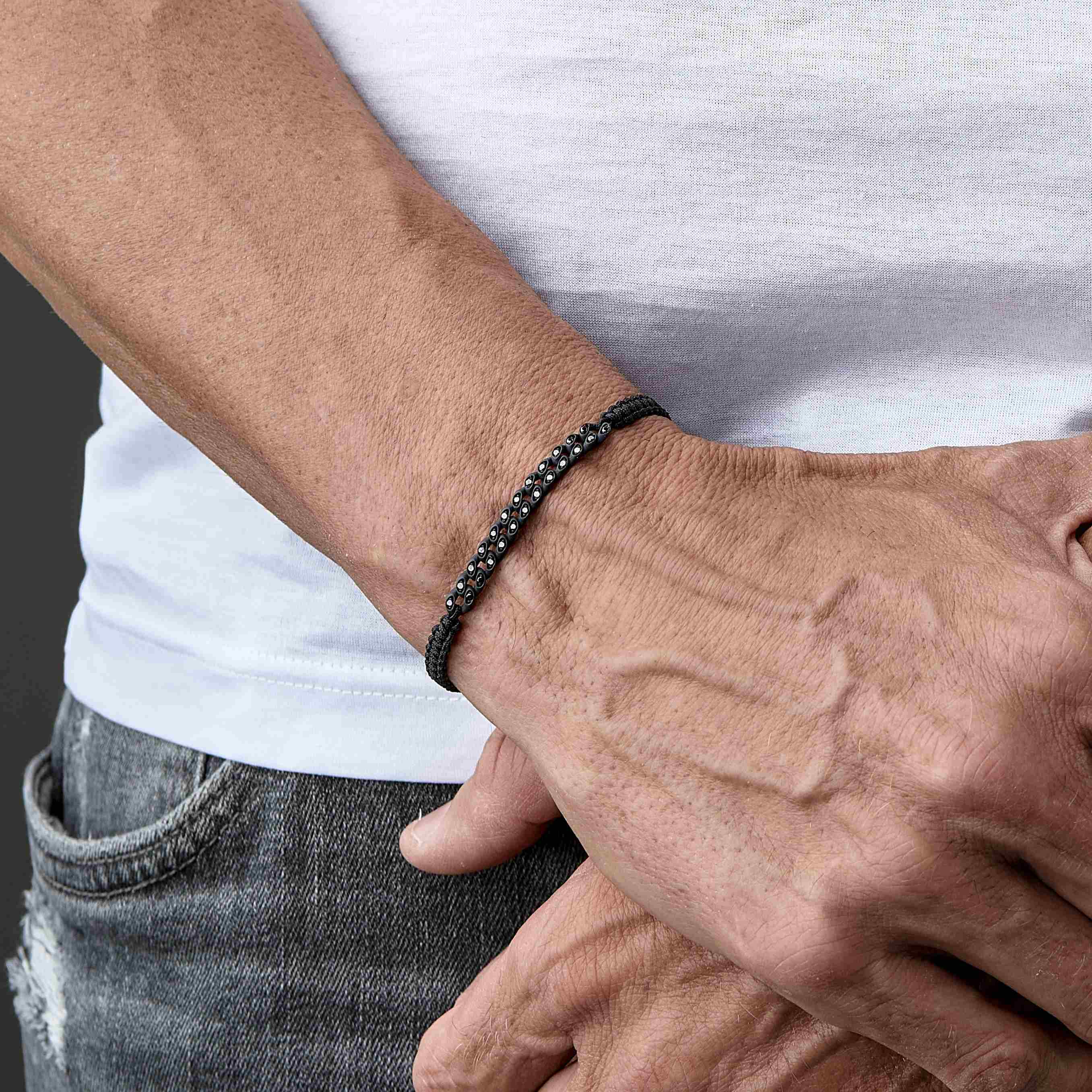 BRACCIALE GROUMETTE NAUTICA MINI IN TITANIO NERO CON DIAMANTI BLACK E LACCIO NERO INTRECCIATO
