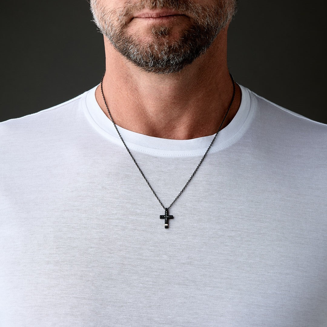 COLLANA CON CROCE IN TITANIO NERO, ORO ROSSO E DIAMANTI BLACK